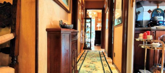 5 rooms Apartment in Rapallo, Italy No. 85847 6