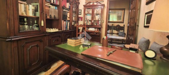 5 rooms Apartment in Rapallo, Italy No. 85847 2