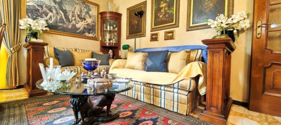 5 rooms Apartment in Rapallo, Italy No. 85847 3