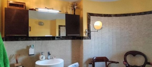 3 Schlafzimmer Villa in Carrara, Italy, Nr. 90109 4