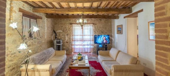 6 bedrooms Villa in Città di Castello, Italy No. 353636 13