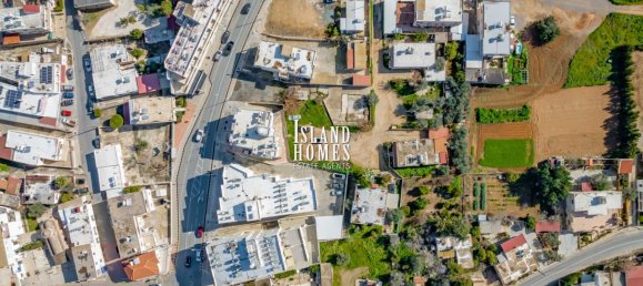  Villa in Deryneia, Cyprus No. 24136 8