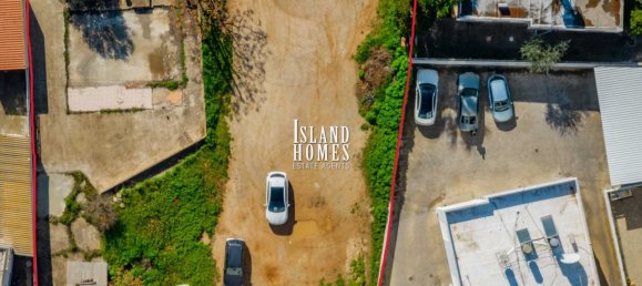  Villa in Deryneia, Cyprus No. 24136 2