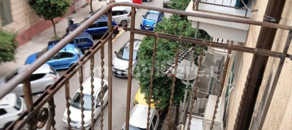 Квартира с 3 спальнями в Палермо, Италия № 148059 3