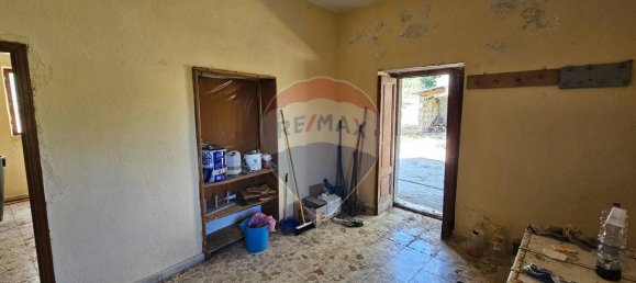 1 bedroom House in Alcara Li Fusi, Italy No. 260393 9