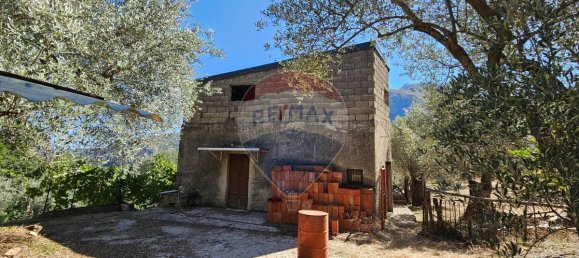 1 bedroom House in Alcara Li Fusi, Italy No. 260393 5