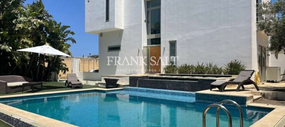 3 غرف نوم فيلا في Swieqi, Malta رقم 6637 5