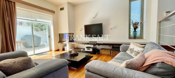 3 غرف نوم فيلا في Swieqi, Malta رقم 6637 13