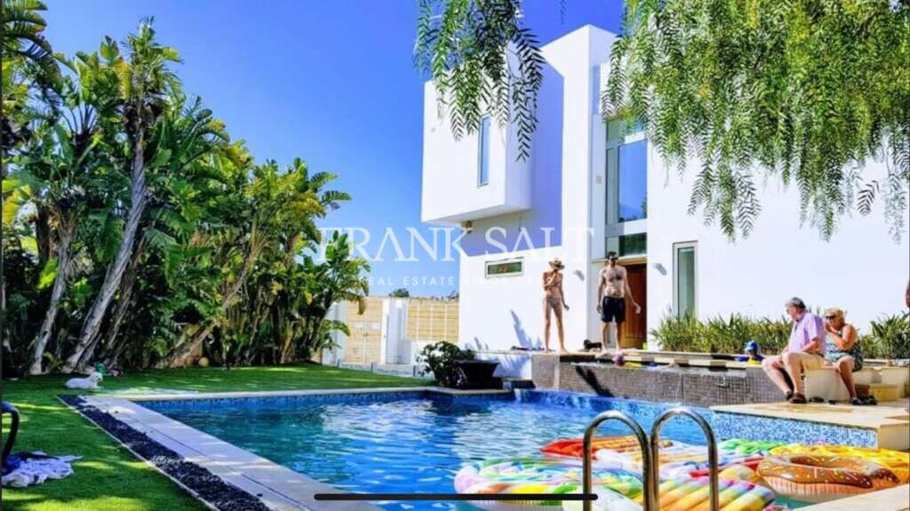 3 غرف نوم فيلا في Swieqi, Malta رقم 6637