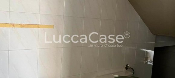 Gewerbliche Immobilie in Lucca, Italy 200m², Nr. 125227 5