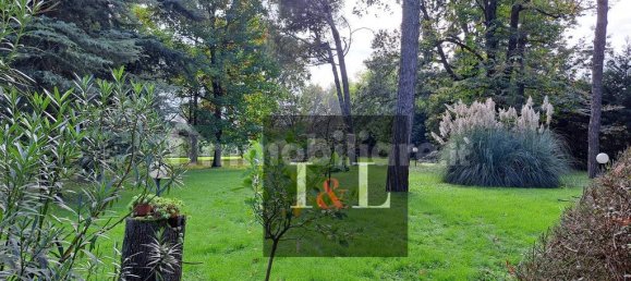 6 bedrooms House in Camponogara, Italy No. 114830 26