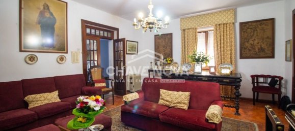 Adosado de 7 dormitorios en Matosinhos, Portugal No. 58984 3