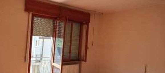 4 rooms House in Montebelluna, Italy No. 206413 10