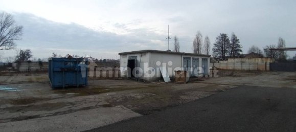 Lagerhaus in Bubbiano, Italy 4920m², Nr. 169069 17