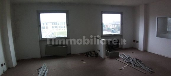 Lagerhaus in Bubbiano, Italy 4920m², Nr. 169069 41