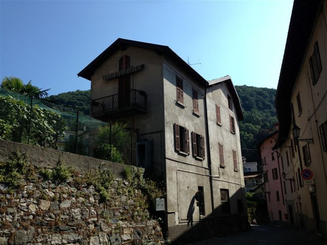 2 bedrooms Apartment in Asso, Italy No. 65692