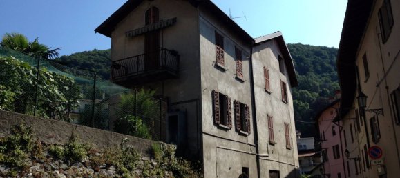 2 bedrooms Apartment in Asso, Italy No. 65692 3