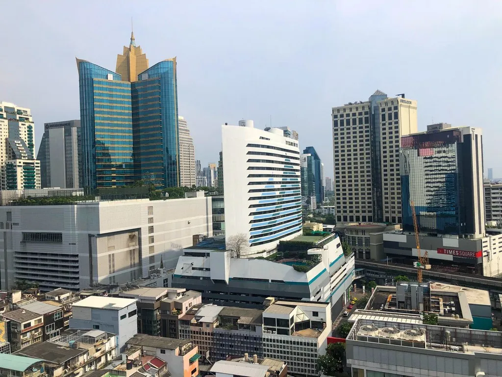 3 bedrooms Condo in Watthana, Thailand No. 75886