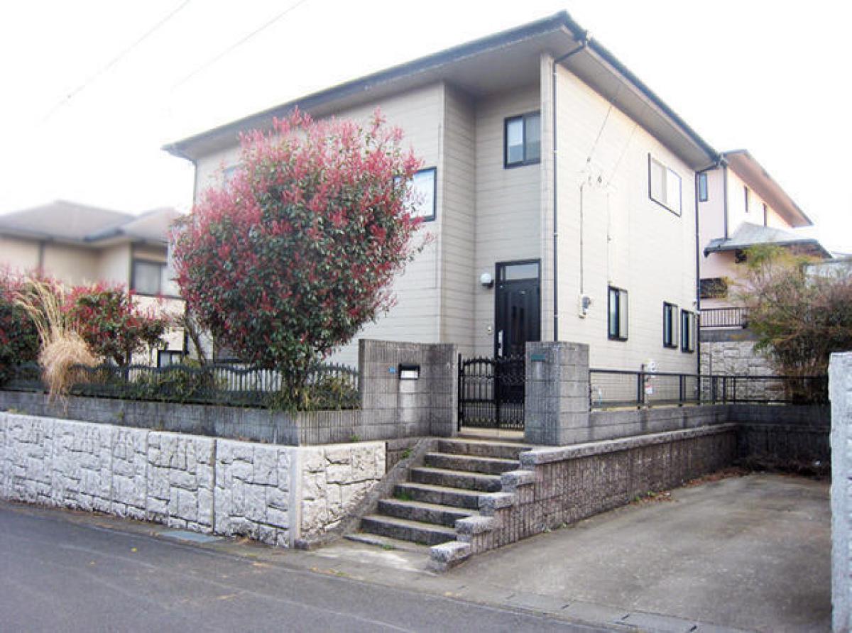 Дом с 4 спальнями в Ибараки, Япония № 2383