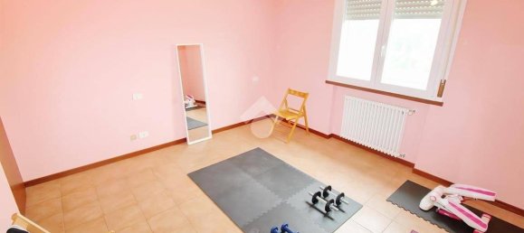 2 bedrooms Apartment in Brescello, Italy No. 15196 32