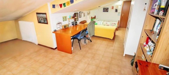 2 bedrooms Apartment in Brescello, Italy No. 15196 36