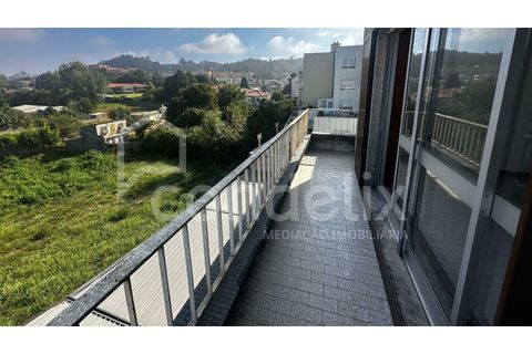 3 bedrooms Apartment in Vila Nova de Gaia, Portugal No. 310029
