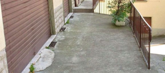 Bâtiment à Berbenno, Italy 420m² No. 362712 9