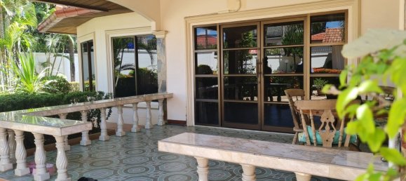 4 chambres Café / restaurant à Pattaya, Thailand No. 1239 29