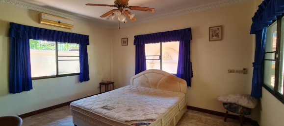 4 chambres Café / restaurant à Pattaya, Thailand No. 1239 26