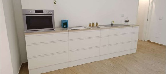 2 rooms Apartment in Trani, Italy No. 35423 10