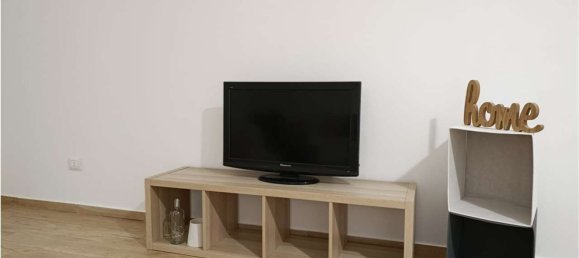 2 rooms Apartment in Trani, Italy No. 35423 5