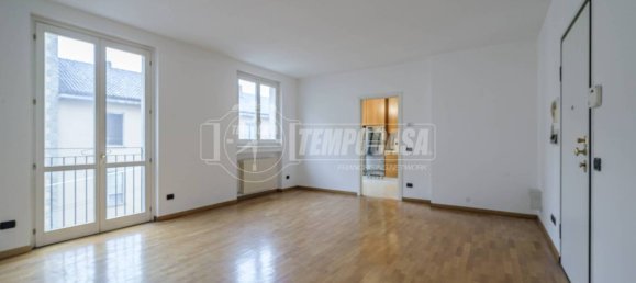 2 bedrooms Apartment in Milan, Italy No. 319911 11