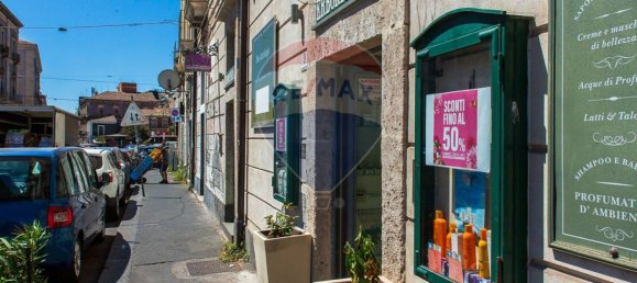 4-Zimmer Gewerbliche Immobilie in Catania, Italy, Nr. 295052 3