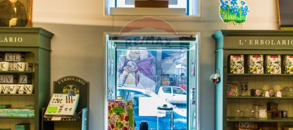 4-Zimmer Gewerbliche Immobilie in Catania, Italy, Nr. 295052 12