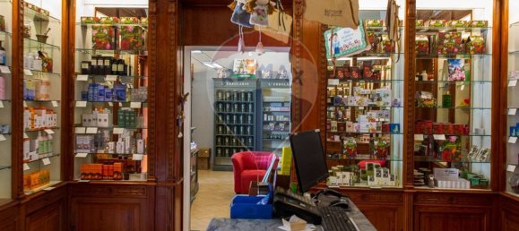 4-Zimmer Gewerbliche Immobilie in Catania, Italy, Nr. 295052 7