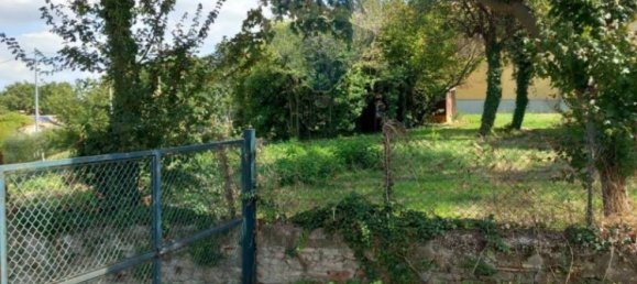 5 bedrooms House in Fratte Rosa, Italy No. 53342 11