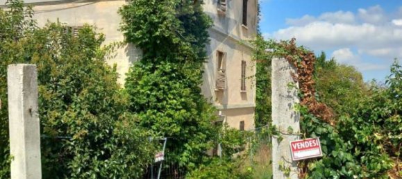 5 bedrooms House in Fratte Rosa, Italy No. 53342 12