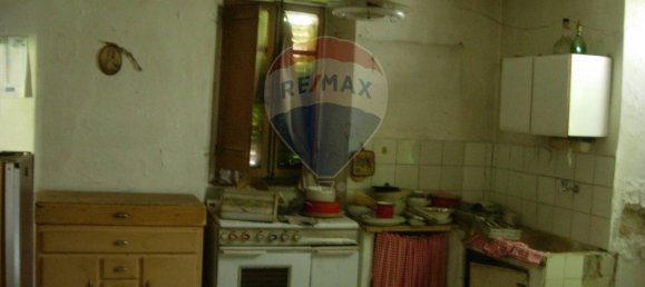 5 bedrooms House in Fratte Rosa, Italy No. 53342 7