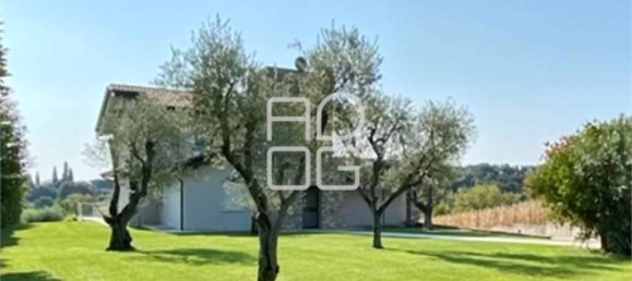 3 bedrooms Villa in Moniga del Garda, Italy No. 290232 7