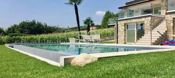 3 bedrooms Villa in Moniga del Garda, Italy No. 290232 2