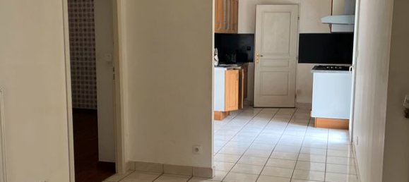 5 bedrooms Villa in Rhone, France No. 289727 2