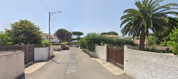 6 rooms Apartment in Anzio, Italy No. 124877 16