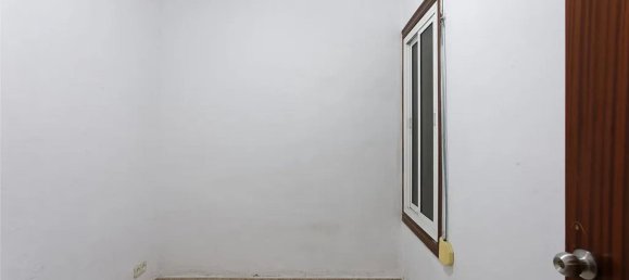 5 bedrooms Apartment in Sants-Montjuic, Spain No. 164743 10