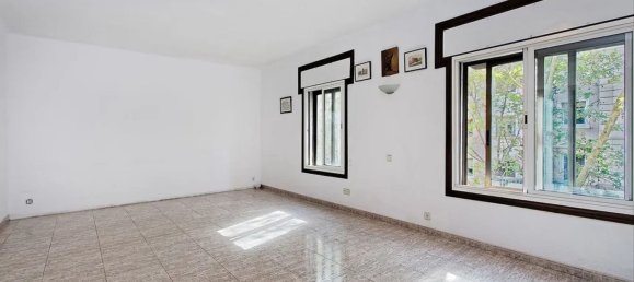 5 bedrooms Apartment in Sants-Montjuic, Spain No. 164743 16
