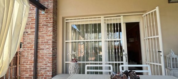 4 Schlafzimmer Haus in Piacenza, Italy, Nr. 327379 22