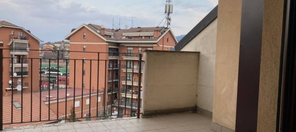 2 bedrooms Apartment in Moncalieri, Italy No. 44376 7