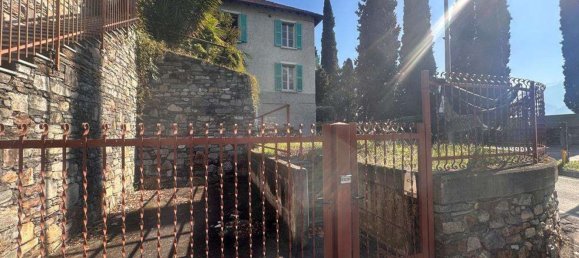 Дом с 6 комнатами в Менаджо, Италия № 141066 11