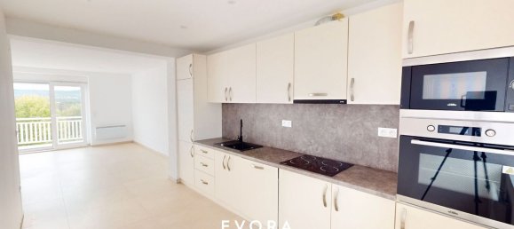 Apartamento de 3 dormitorios en Vitry-sur-Orne, France No. 209221 3