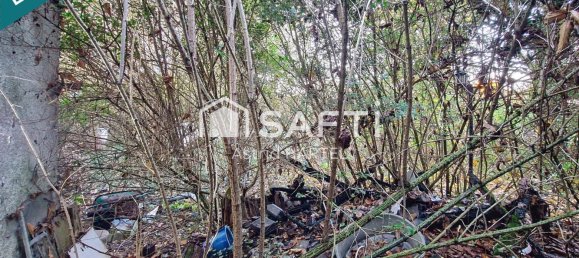 4 bedrooms House in Bohain-en-Vermandois, France No. 54174 5