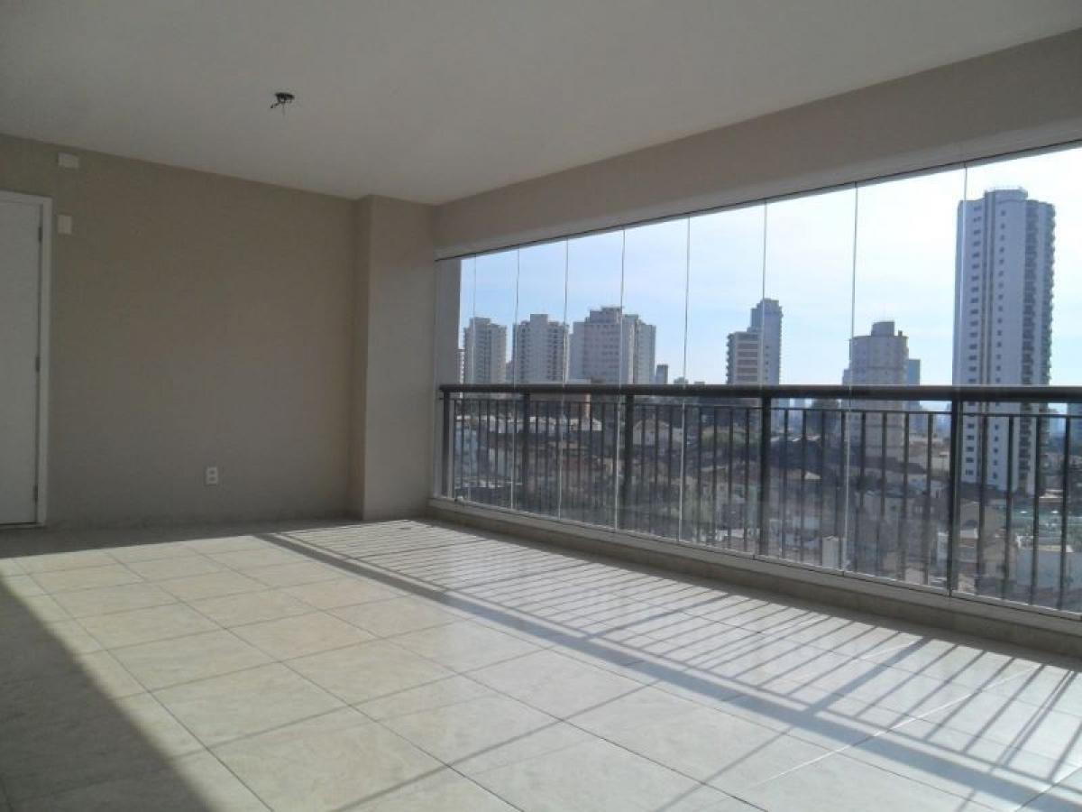 Apartamento de 3 dormitorios en Sao Paulo, Brazil No. 451025